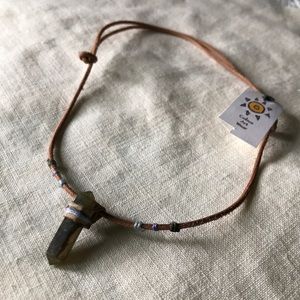 🔮Labradorite and leather necklace